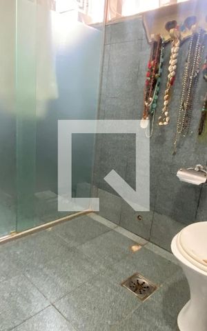 Apartamento à venda com 250m², 4 quartos e 2 vagasBanheiro Social