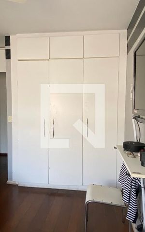 Apartamento à venda com 250m², 4 quartos e 2 vagasSuíte 2