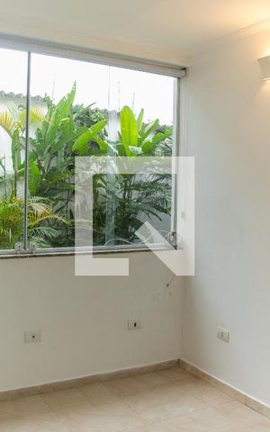 Casa à venda com 220m², 4 quartos e sem vaga Casa à venda com 220m², 4 quartos e sem vagaQuarto 3