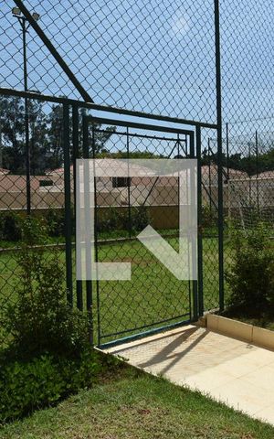 Casa de condomínio à venda com 96m², 3 quartos e 2 vagasQuadra Esportiva