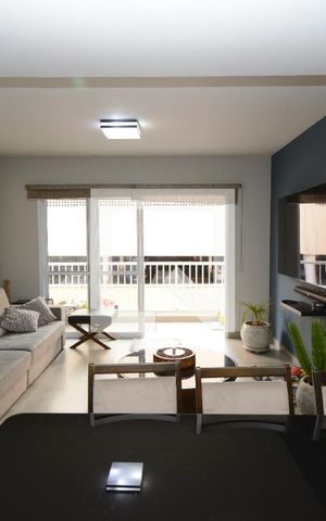 Casa de condomínio à venda com 96m², 3 quartos e 2 vagasSala