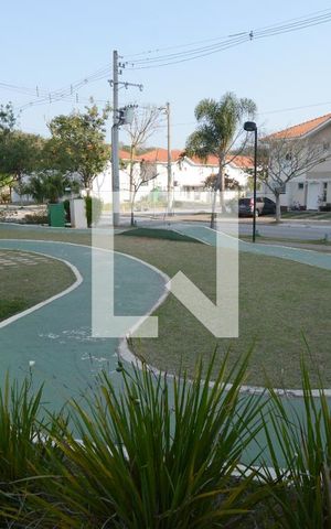 Casa de condomínio à venda com 96m², 3 quartos e 2 vagasÁrea comum