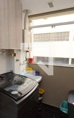 Casa de condomínio à venda com 96m², 3 quartos e 2 vagasÁrea de Serviço