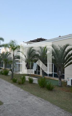 Casa de condomínio à venda com 96m², 3 quartos e 2 vagasÁrea comum - Clube Privativo