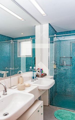 Apartamento para alugar com 133m², 3 quartos e 2 vagas Apartamento para alugar com 133m², 3 quartos e 2 vagasBanheiro da Suíte 1