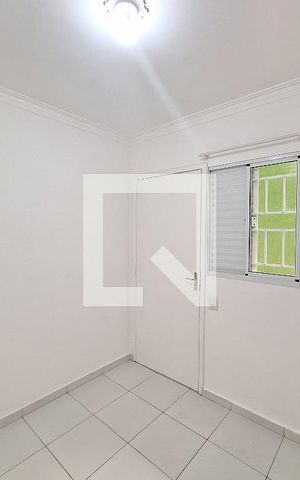 Casa para alugar com 210m², 3 quartos e 3 vagas Casa para alugar com 210m², 3 quartos e 3 vagasQuarto 3