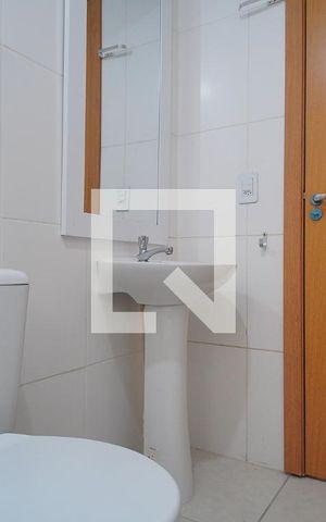 Apartamento para alugar com 63m², 2 quartos e sem vaga Apartamento para alugar com 63m², 2 quartos e sem vagaBanheiro