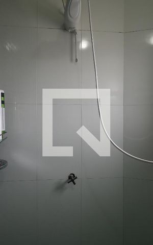 Apartamento à venda com 230m², 4 quartos e 2 vagasBanheiro da Suíte 1 - Box