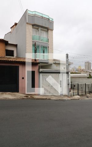 Apartamento à venda com 230m², 4 quartos e 2 vagasFachada
