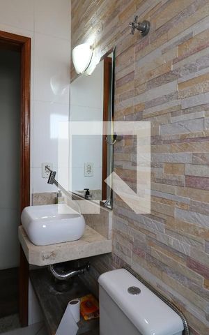 Apartamento à venda com 230m², 4 quartos e 2 vagasBanheiro Social