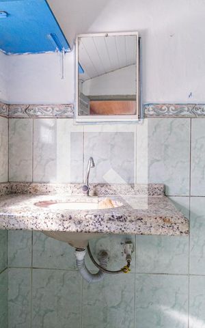 Casa para alugar com 200m², 3 quartos e 3 vagasBanheiro