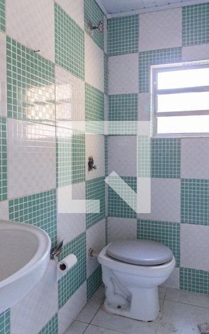 Casa para alugar com 200m², 3 quartos e 3 vagasBanheiro