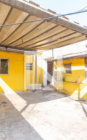 Casa para alugar com 200m², 3 quartos e 3 vagasQuintal