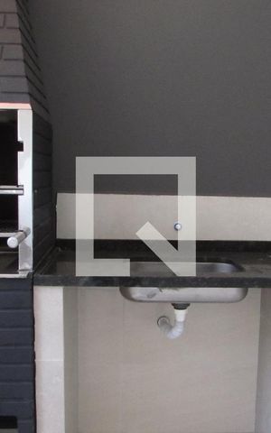 Casa à venda com 75m², 2 quartos e 2 vagasChurrasqueira