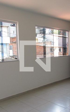 Casa à venda com 75m², 2 quartos e 2 vagasChurrasqueira