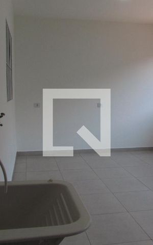 Casa à venda com 75m², 2 quartos e 2 vagasÁrea de Serviço