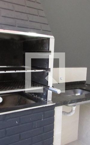 Casa à venda com 75m², 2 quartos e 2 vagasChurrasqueira