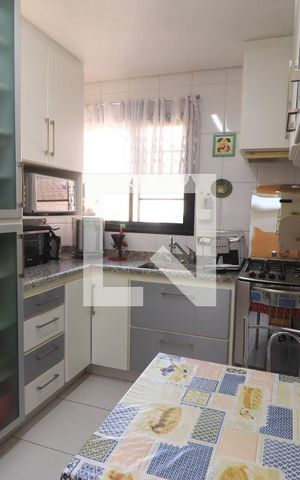 Apartamento à venda com 89m², 3 quartos e 2 vagasCozinha