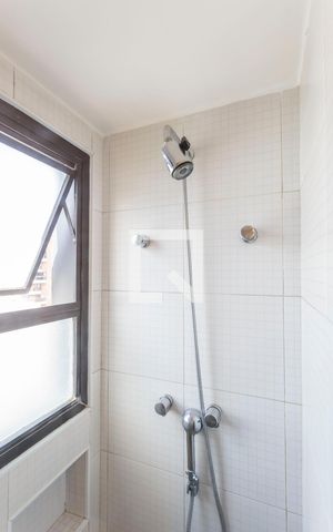 Apartamento à venda com 37m², 1 quarto e 1 vaga Apartamento à venda com 37m², 1 quarto e 1 vagaBanheiro