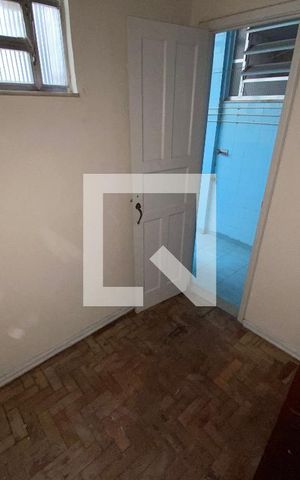 Apartamento à venda com 95m², 3 quartos e 1 vaga Apartamento à venda com 95m², 3 quartos e 1 vagaQuarto de Serviço