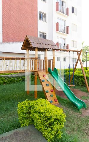 Apartamento à venda com 63m², 2 quartos e 1 vaga Apartamento à venda com 63m², 2 quartos e 1 vagaÁrea comum - Playground