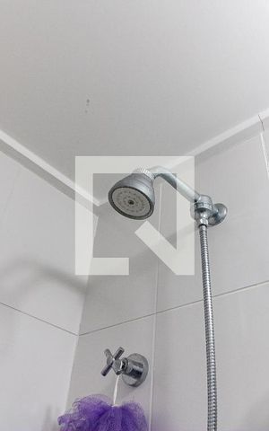 Apartamento à venda com 67m², 2 quartos e 1 vaga Apartamento à venda com 67m², 2 quartos e 1 vagaBanheiro Social