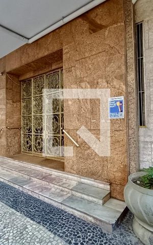 Apartamento à venda com 119m², 3 quartos e 1 vaga Apartamento à venda com 119m², 3 quartos e 1 vagaFachada com cartaz QA