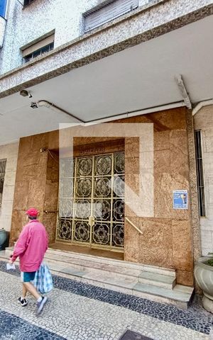 Apartamento à venda com 119m², 3 quartos e 1 vaga Apartamento à venda com 119m², 3 quartos e 1 vagaFachada com cartaz QA