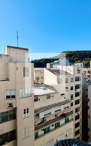 Apartamento à venda com 119m², 3 quartos e 1 vaga Apartamento à venda com 119m², 3 quartos e 1 vagaQuarto e banheiro serviço adaptado para suíte vista