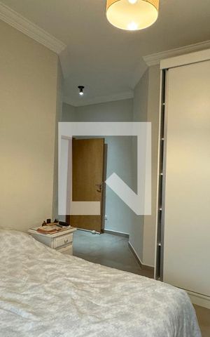 Casa de condomínio à venda com 244m², 4 quartos e 4 vagasSuíte 1