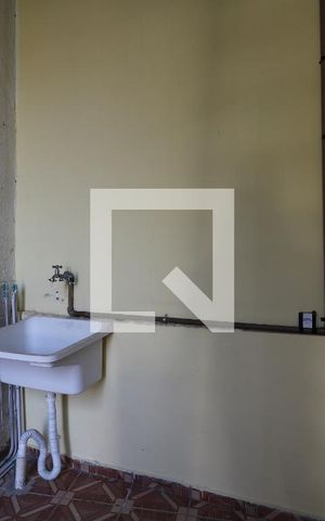 Casa para alugar com 44m², 1 quarto e sem vagaÁrea de Serviço