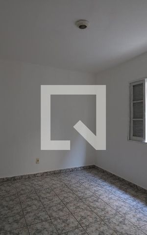Casa para alugar com 44m², 1 quarto e sem vagaQuarto