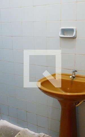 Casa à venda com 253m², 2 quartos e 2 vagasLavabo da área comum