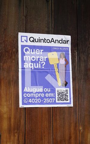 Casa à venda com 253m², 2 quartos e 2 vagasPlaquinha