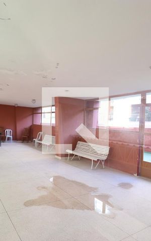Apartamento à venda com 75m², 2 quartos e 1 vagaÁrea comum - Salão de festas