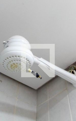 Apartamento para alugar com 58m², 2 quartos e 1 vaga Apartamento para alugar com 58m², 2 quartos e 1 vagaChuveiro