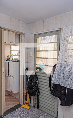 Casa à venda com 122m², 3 quartos e 1 vaga Casa à venda com 122m², 3 quartos e 1 vagaSuite