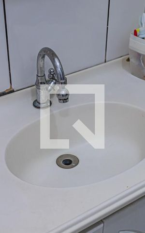 Casa à venda com 122m², 3 quartos e 1 vaga Casa à venda com 122m², 3 quartos e 1 vagaBanheiro
