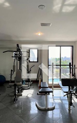 Apartamento à venda com 237m², 4 quartos e 5 vagasAcademia