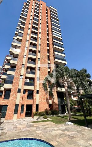 Apartamento à venda com 237m², 4 quartos e 5 vagasFachada