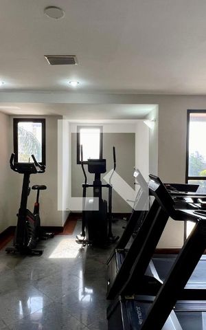 Apartamento à venda com 237m², 4 quartos e 5 vagasAcademia