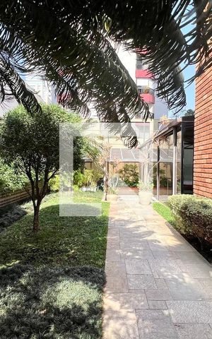 Apartamento à venda com 237m², 4 quartos e 5 vagasÁrea comum