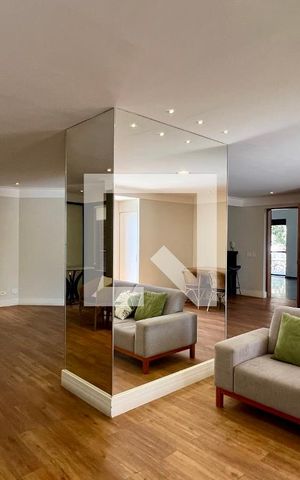 Apartamento à venda com 237m², 4 quartos e 5 vagasÁrea comum - Salão de festas