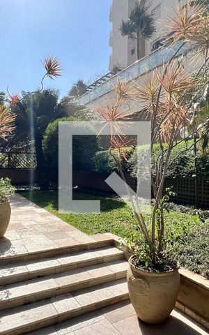 Apartamento à venda com 237m², 4 quartos e 5 vagasÁrea comum