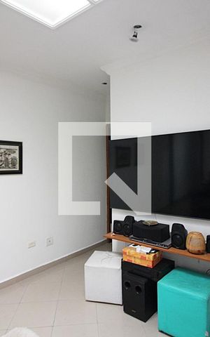 Casa à venda com 330m², 3 quartos e 2 vagasSala 3