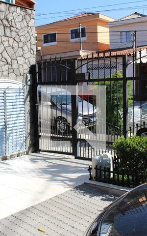 Casa à venda com 250m², 3 quartos e 2 vagasÁrea comum
