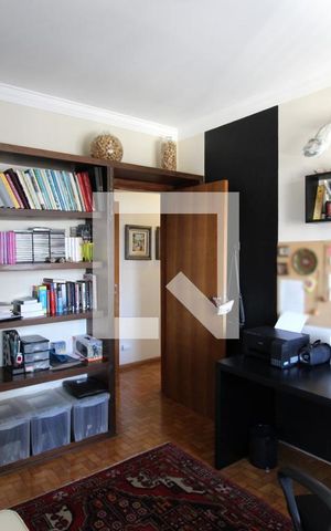 Apartamento à venda com 211m², 3 quartos e 2 vagasEscritório