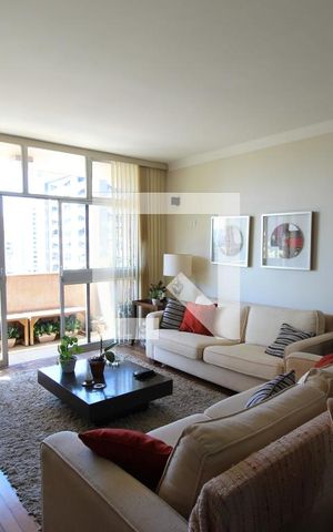 Apartamento à venda com 211m², 3 quartos e 2 vagasSala