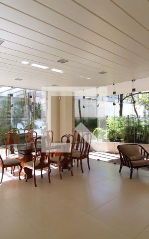 Apartamento à venda com 211m², 3 quartos e 2 vagasÁrea Comum - Salão de festas