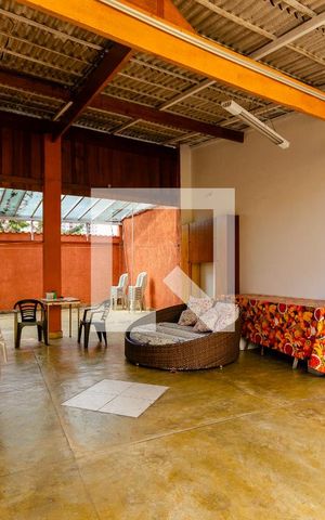 Casa para alugar com 400m², 2 quartos e 2 vagas Casa para alugar com 400m², 2 quartos e 2 vagasEspaço Gourmet